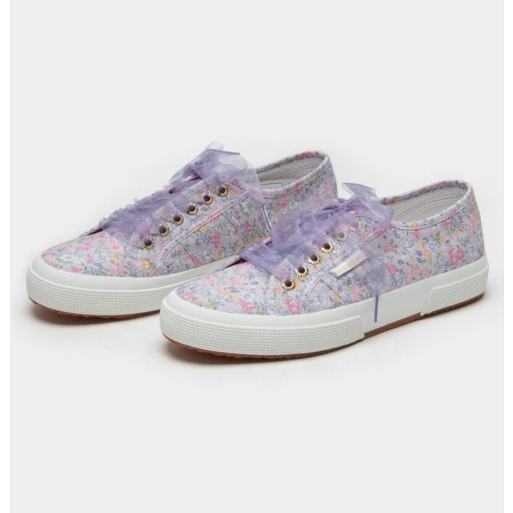 NIB 💜SUPERGA X  LOVESHACKFANCY Lavender Blooms Sneakers Size 8.5 M💜